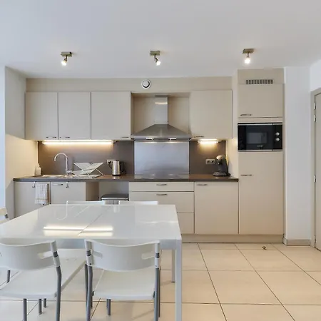Apartment Avalon 02-01